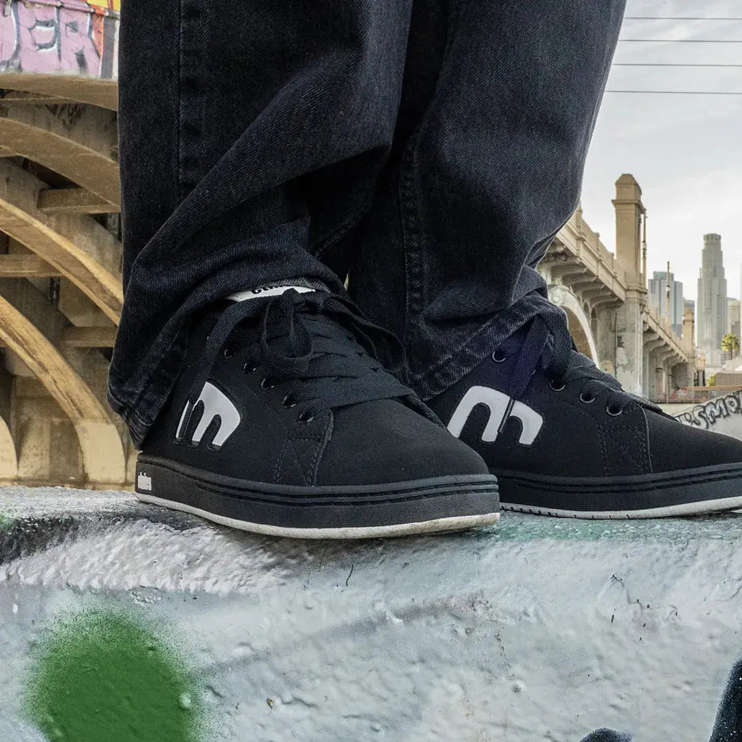 Etnies Callicut Skate Low-Top Shoe - men's shoes