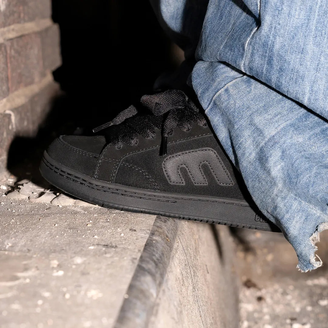 Etnies Kingpin 2K Classic Skate Shoes - skateboarding