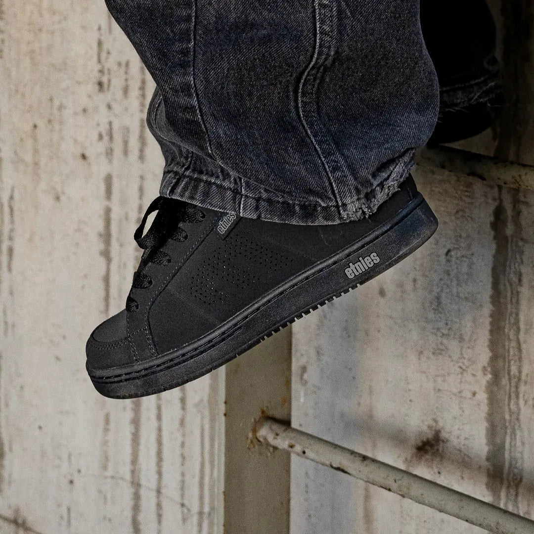 Etnies Kingpin black/dirty wash - skate shoes