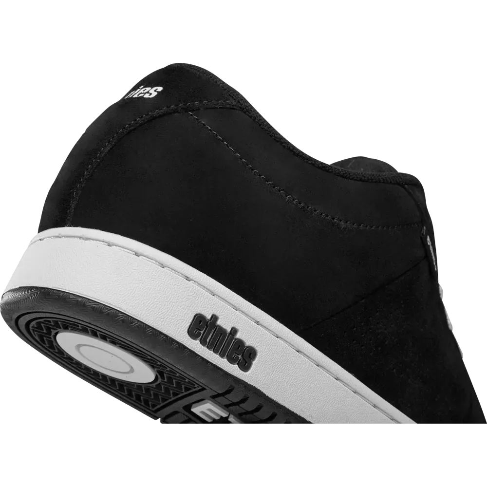 Etnies Black Chunky Suede Skate Shoes – Kingpin