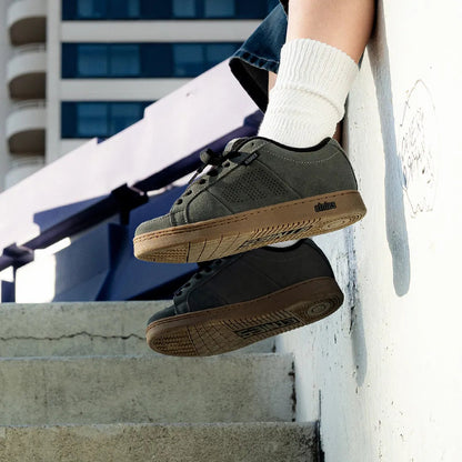 Etnies Kingpin Carbon - men's skate shoes