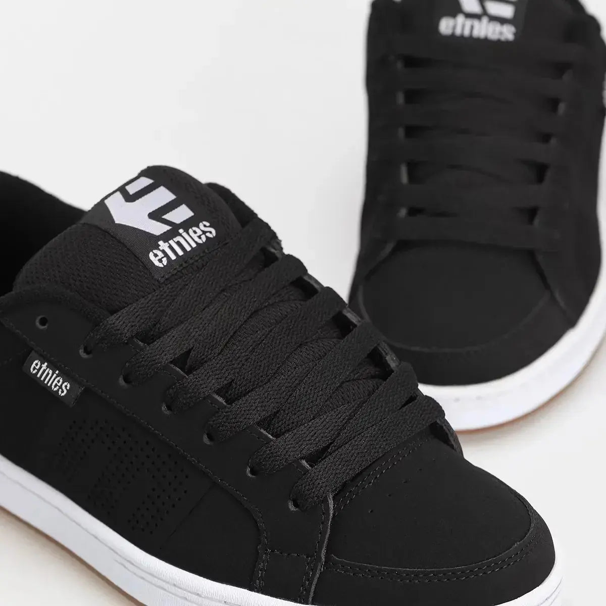 Etnies Kingpin black/white/gum - skate shoes