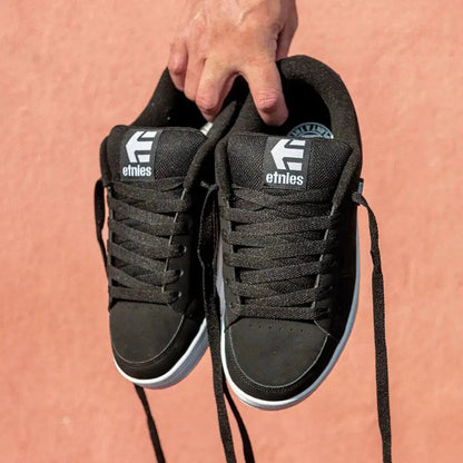 Etnies Kingpin black/white/gum - skate shoes