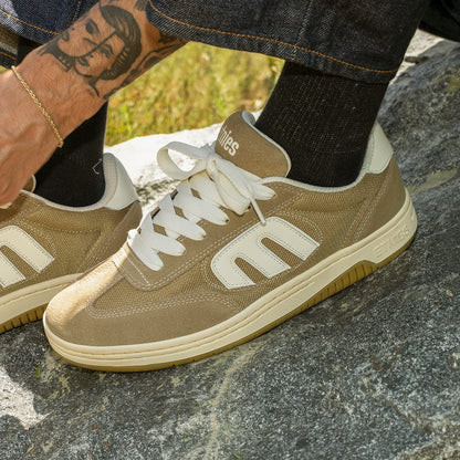 Etnies Locut Skate Low-Top Shoe - skateboarding