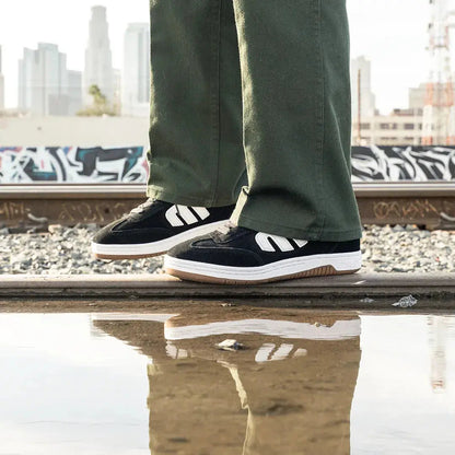 Etnies Locut Skate Low-Top Shoe - skateboarding
