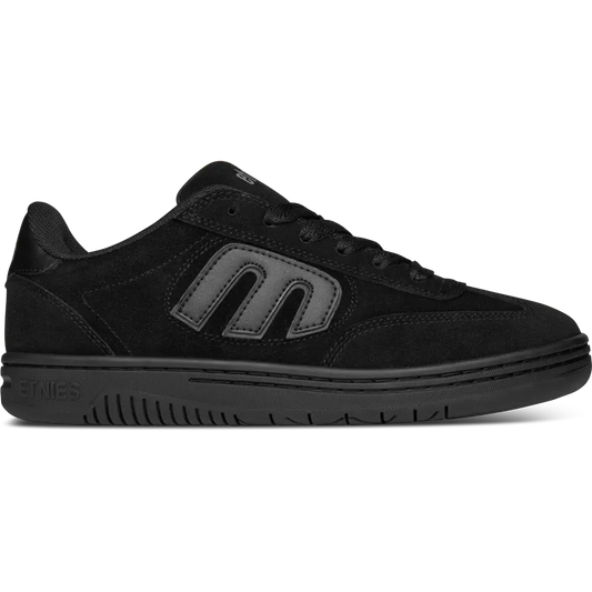Etnies Black Suede Low-Top Skate Shoes – Locut