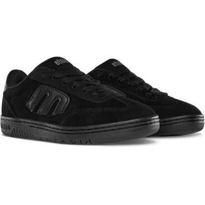 Etnies Black Suede Low-Top Skate Shoes – Locut