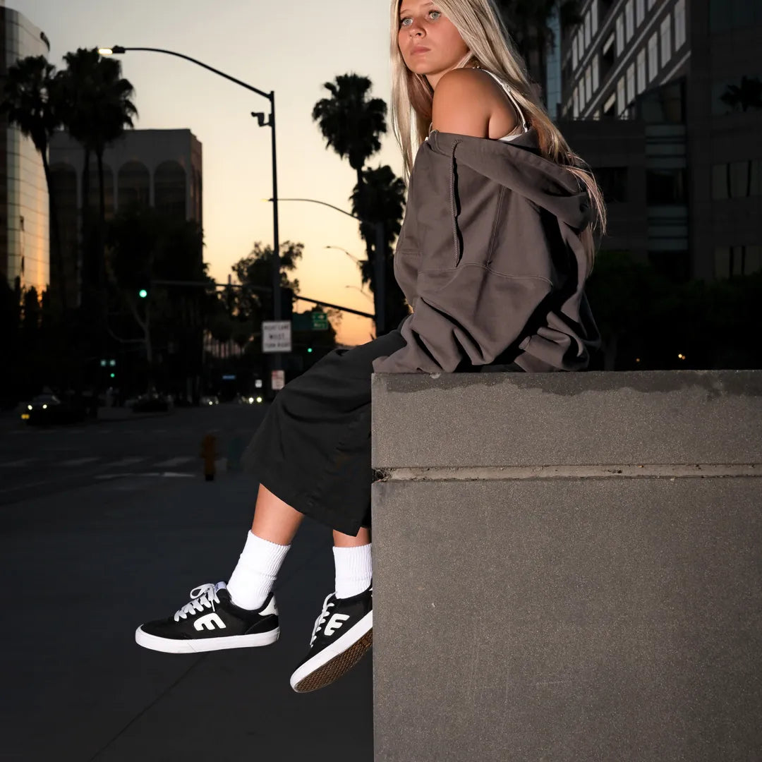 Etnies Black Vulcanized Skate Shoes – Locut Vulc