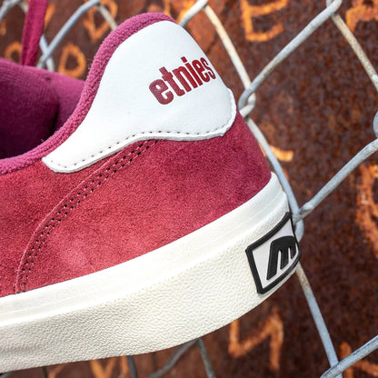 Etnies Red Vulcanized Skate Shoes – Locut Vulc