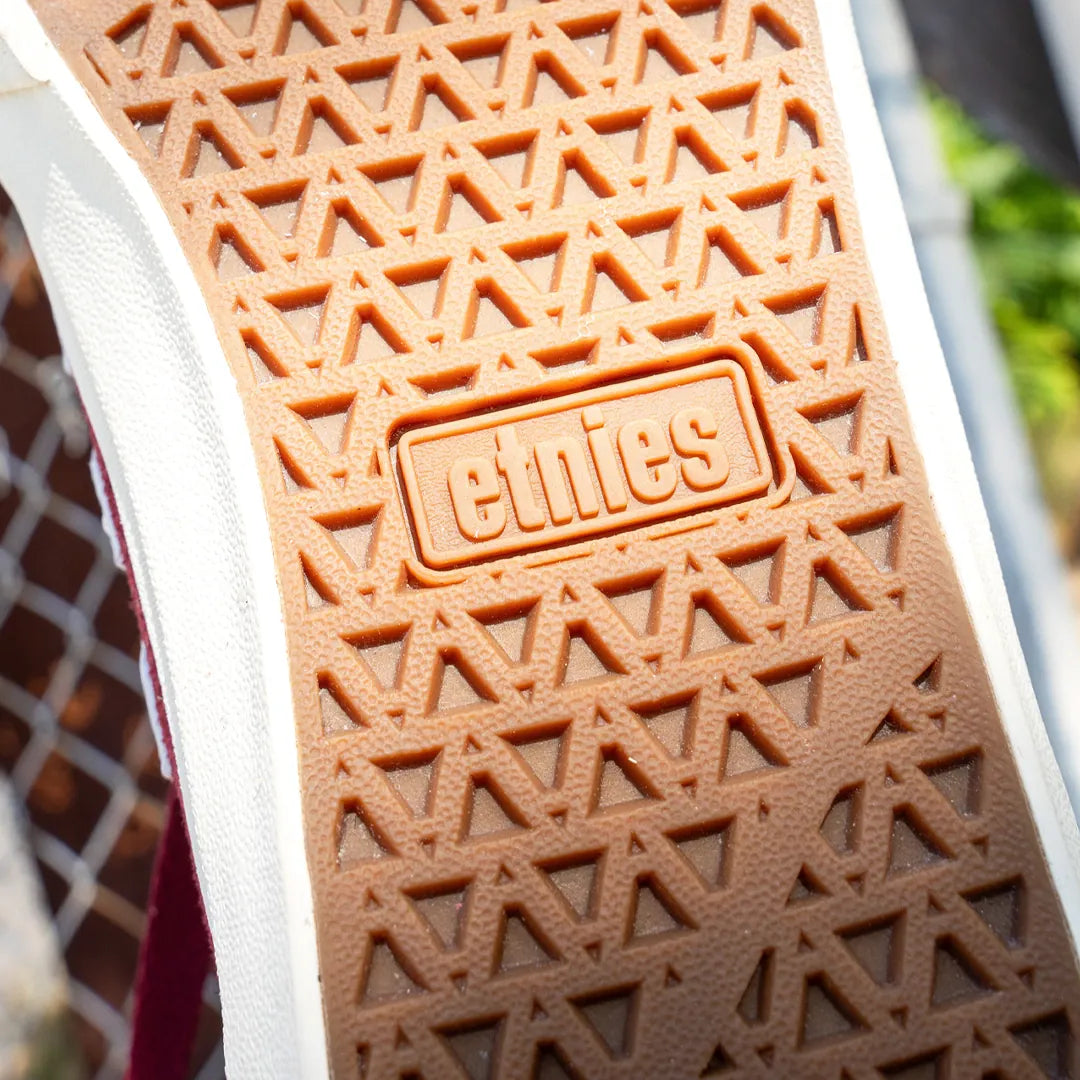 Etnies Red Vulcanized Skate Shoes – Locut Vulc
