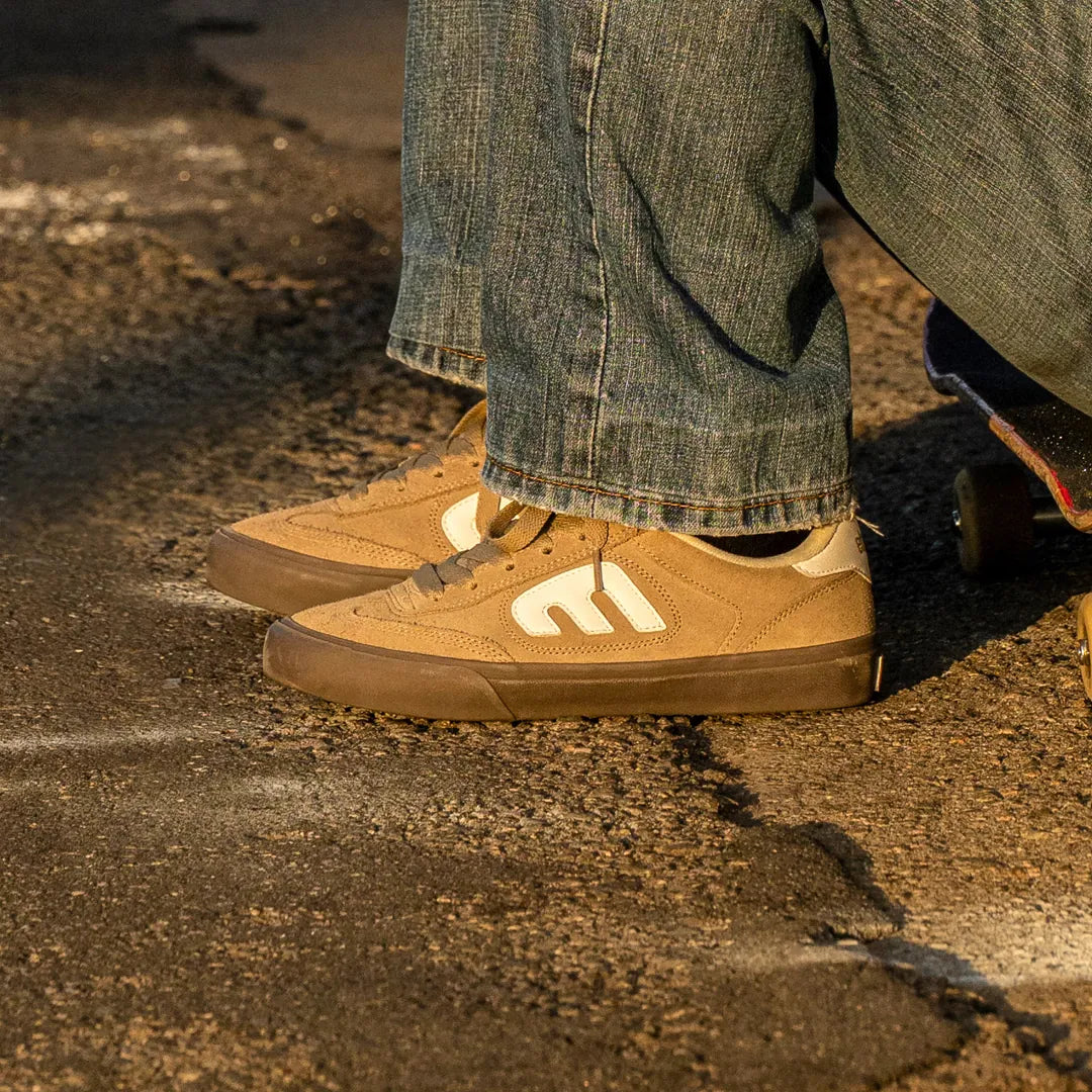 Etnies Warm Grey Skate Shoes – Locut Vulc