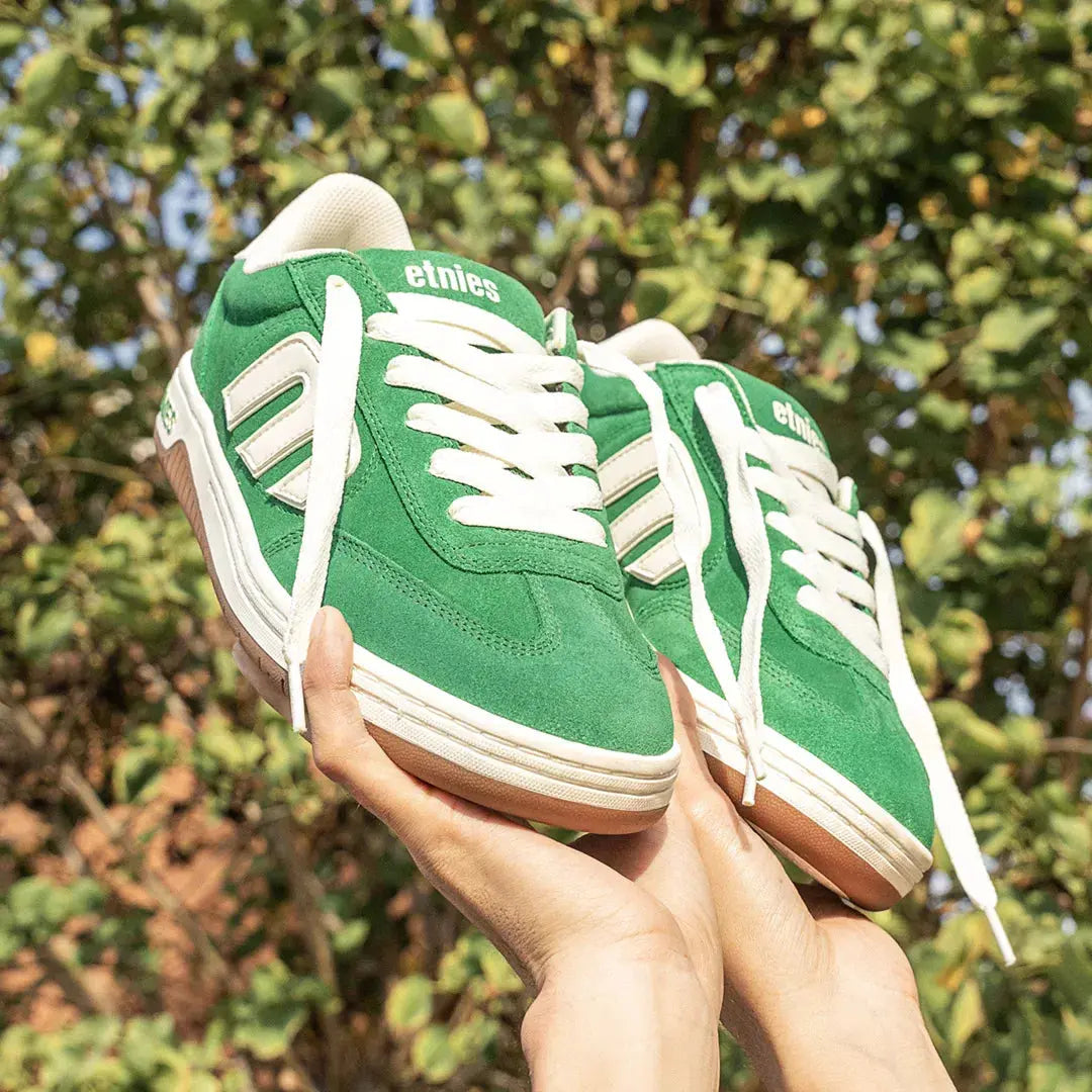 Etnies Locut Skate Low-Top Shoe - skateboarding