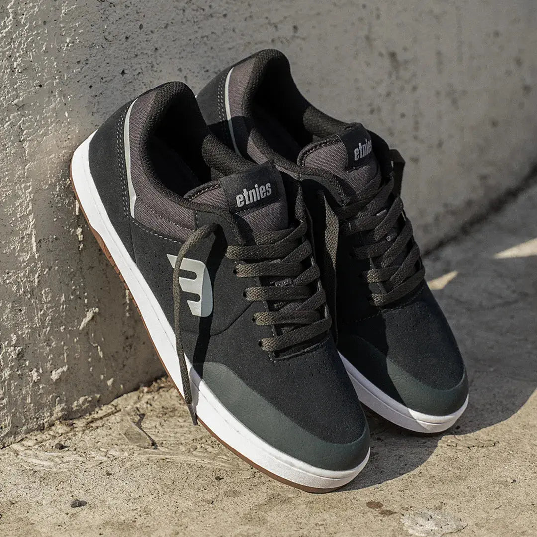 Etnies Marana Michelin Skate Low-Top Shoe