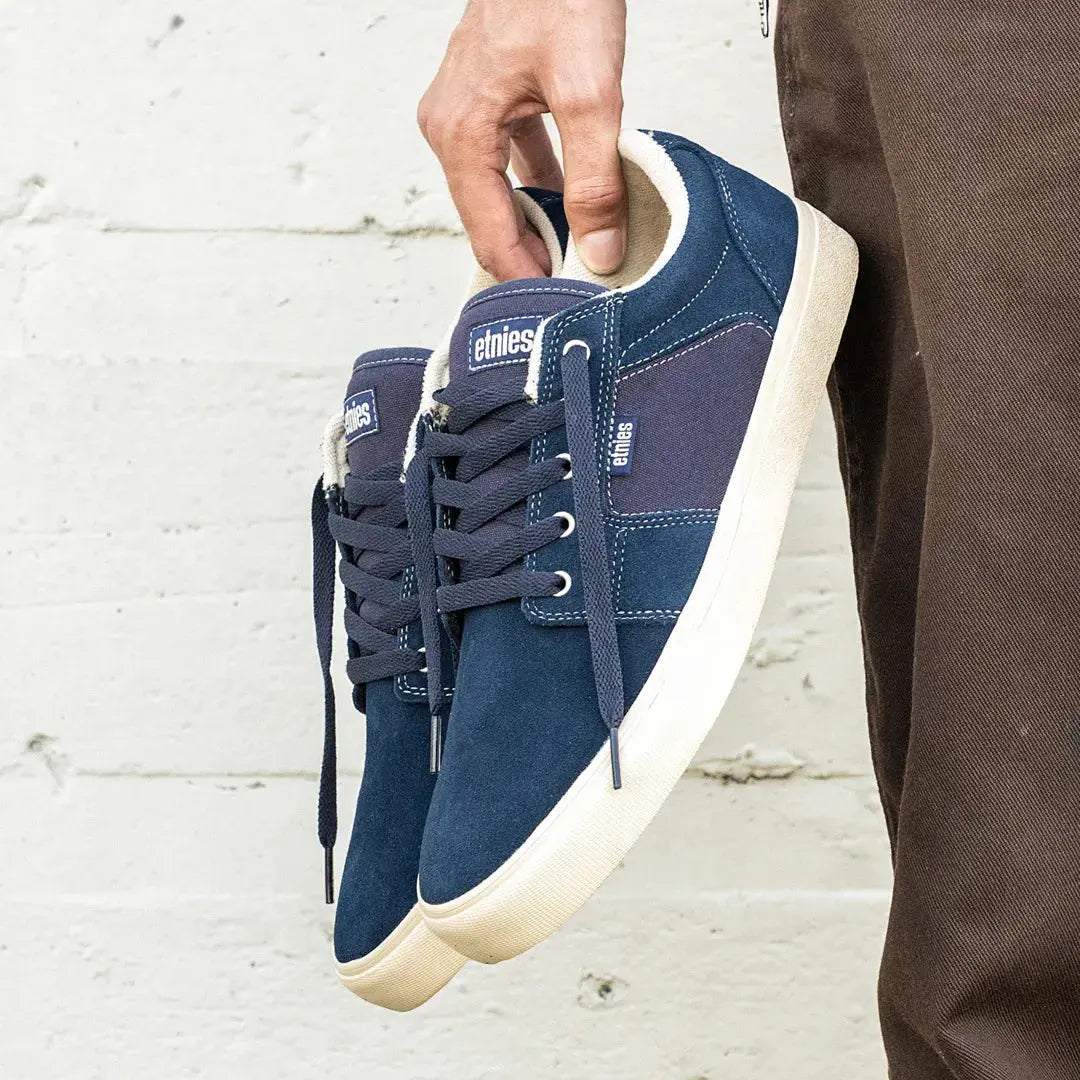 Etnies Barge LS Skate Low-Top Vulcanized