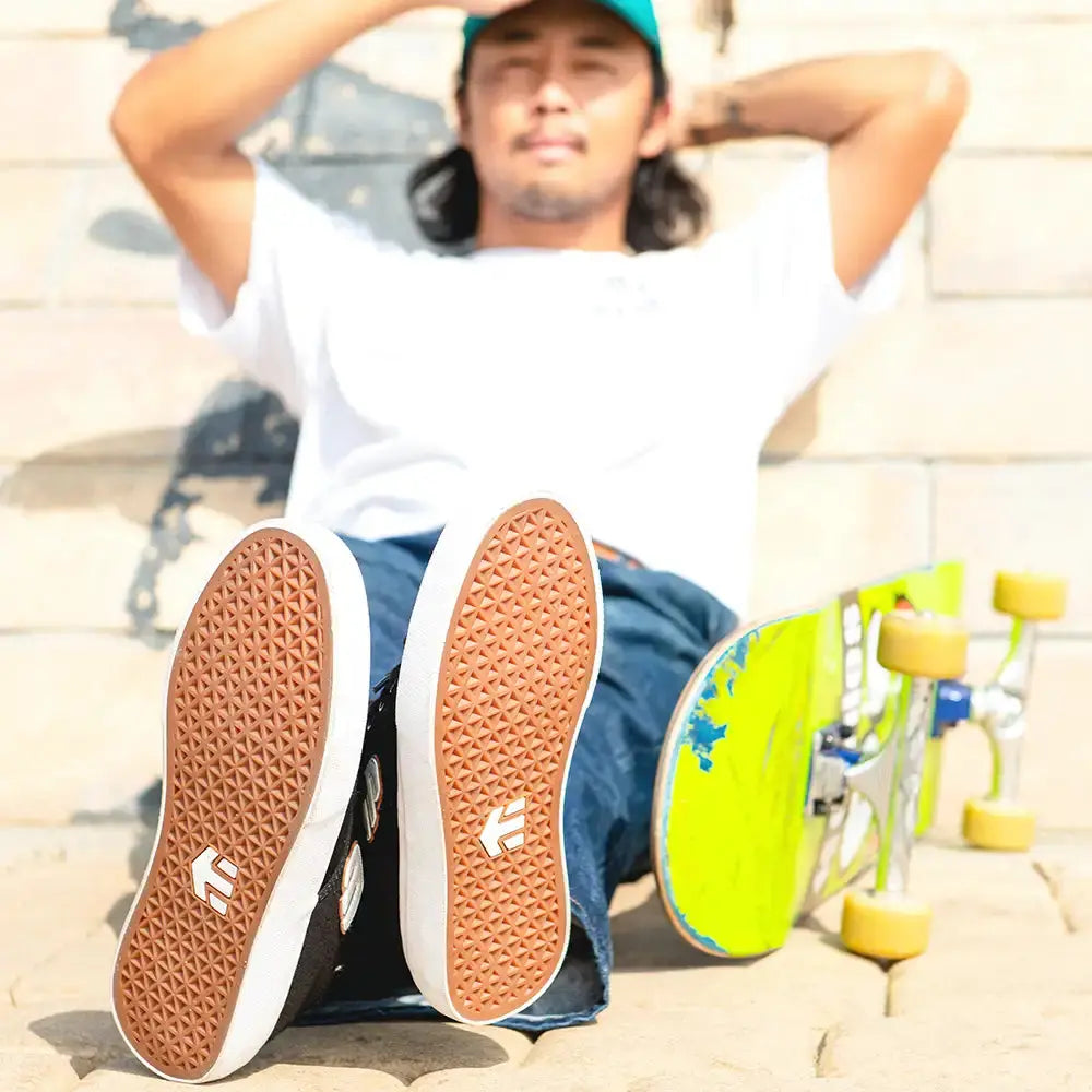 Etnies Barge Plus Vulcanized Tan Brown Skate Shoe