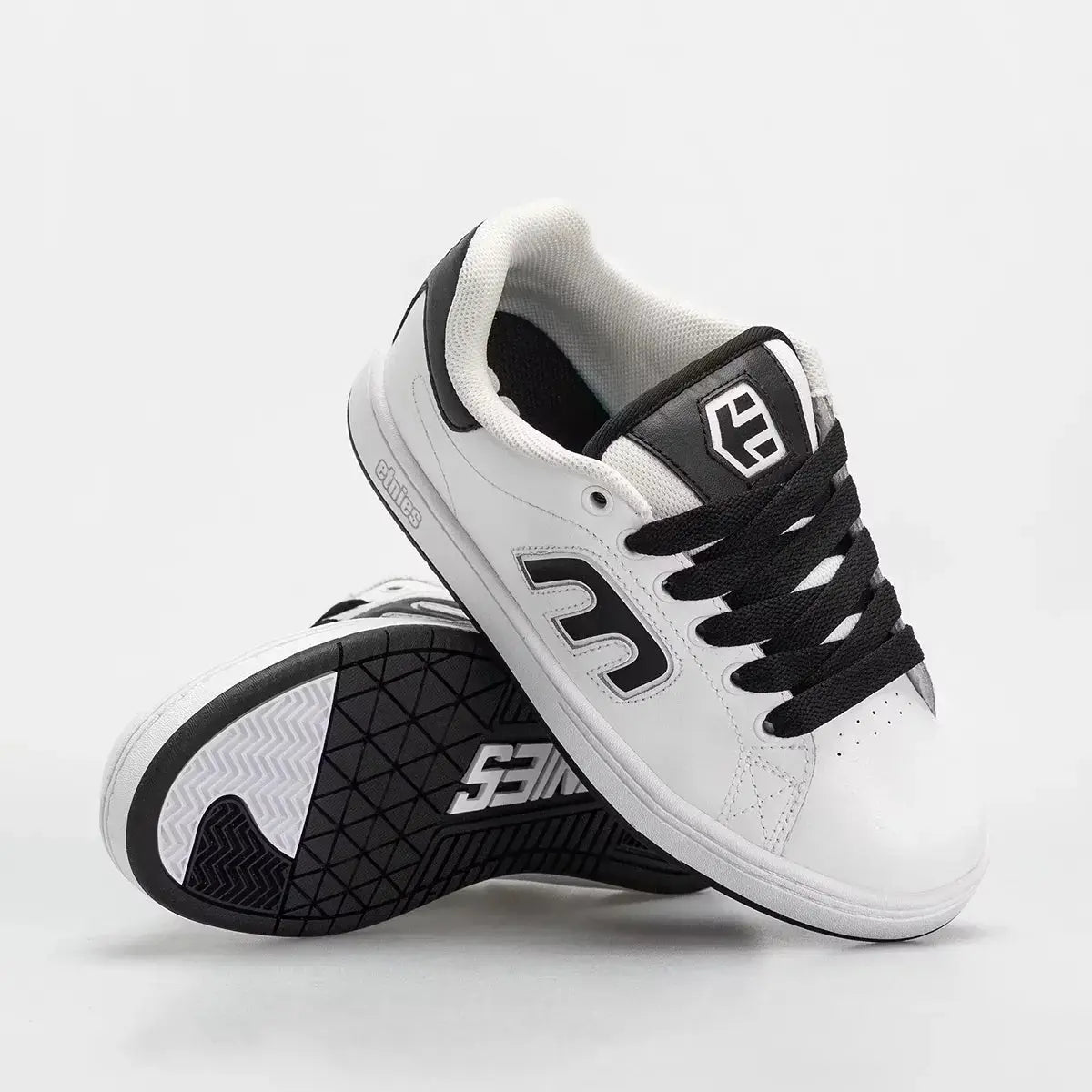 Etnies Callicut Skate Low-Top Shoe