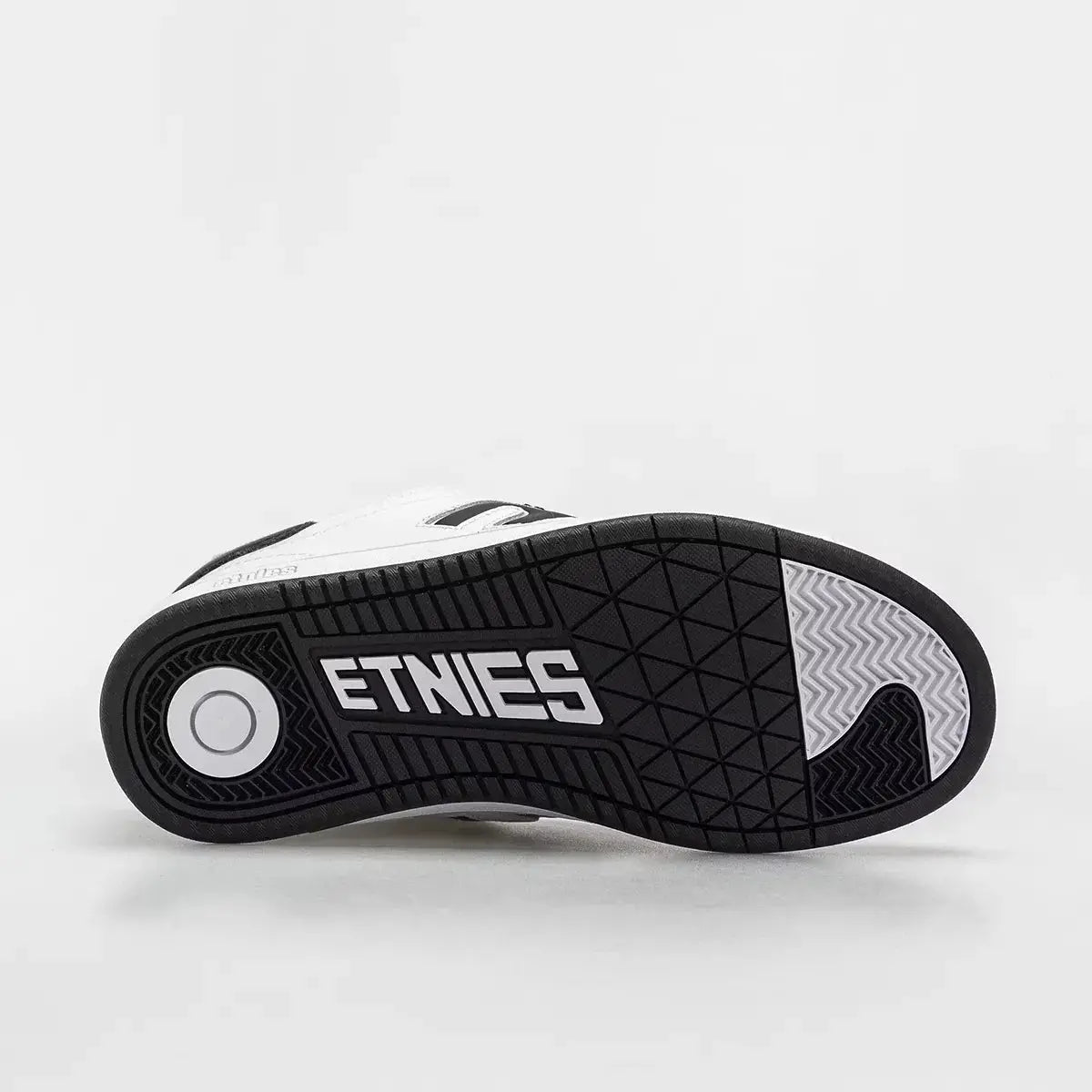 Etnies Callicut Skate Low-Top Shoe