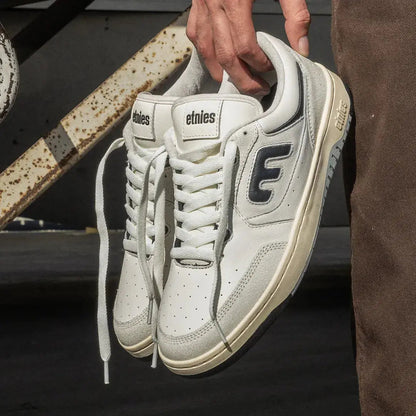 Etnies Loot Skate Low-Top Shoe - Skateboarding