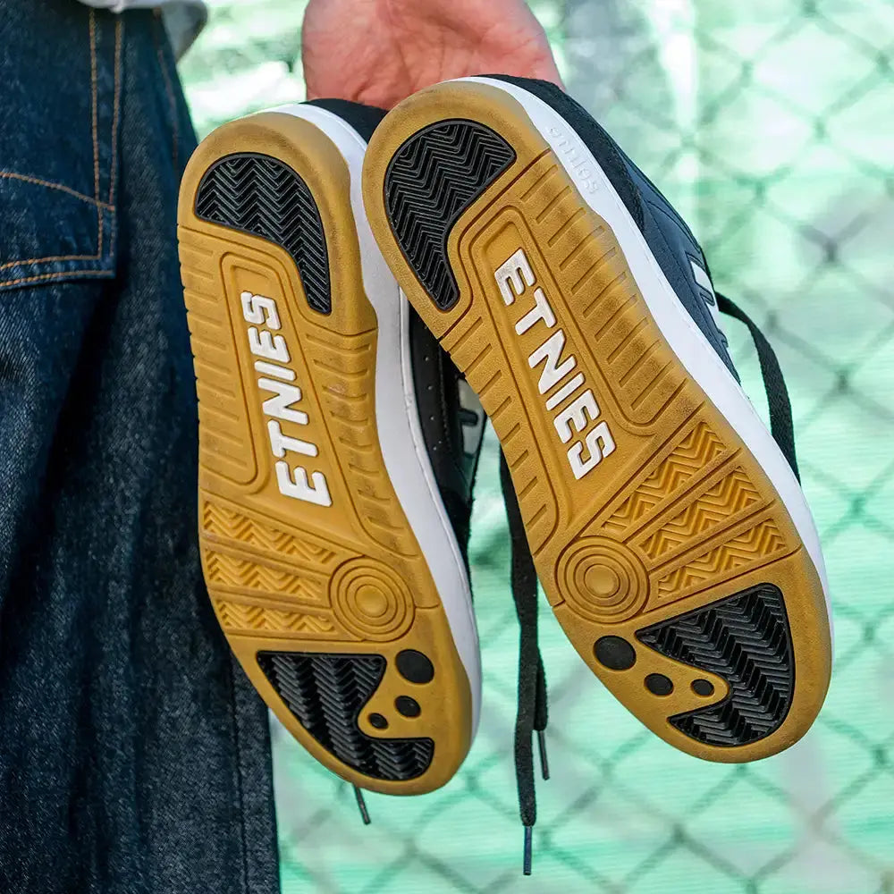 Etnies Loot brown - streetwear skate shoes