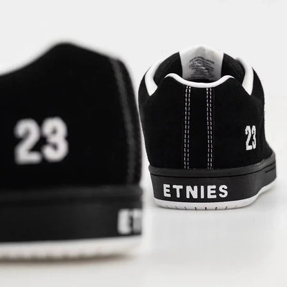 Etnies Sal 23 black/white - skate shoes