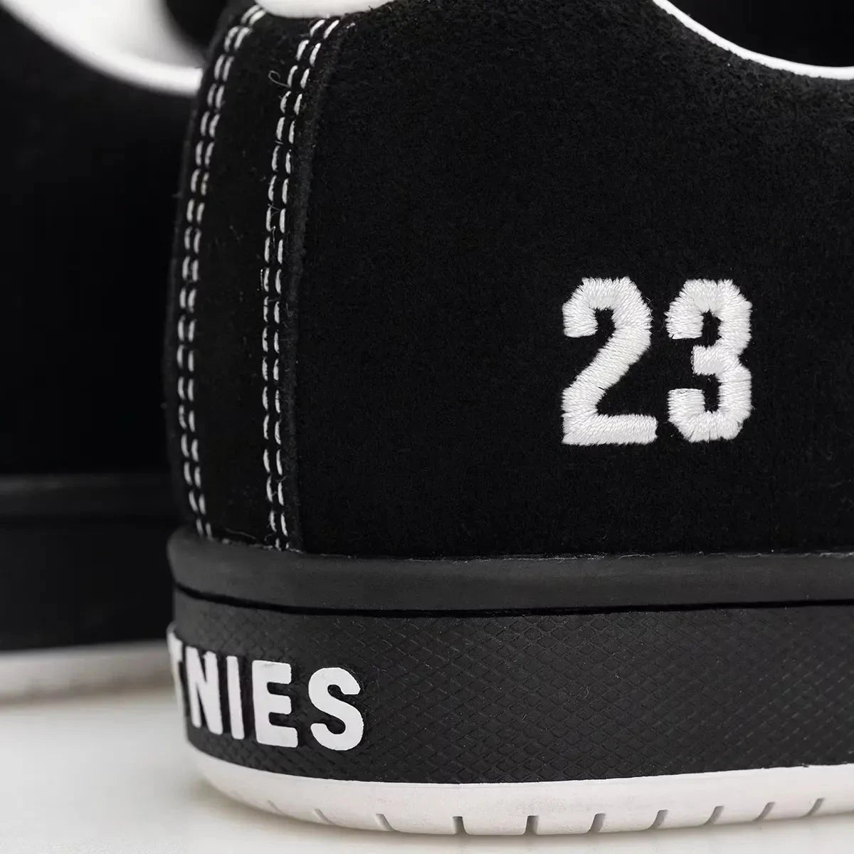 Etnies Sal 23 black/white - skate shoes