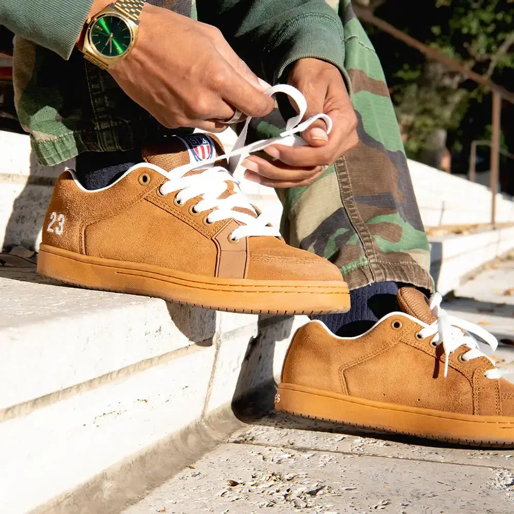 Etnies Sal 23 brown/gum - men's skate shoes