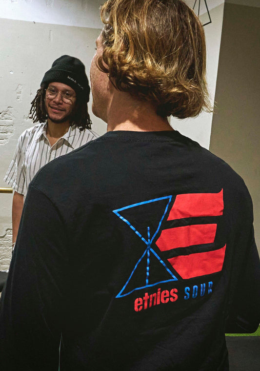 Etnies Tee x Sour Solution black – men’s tee
